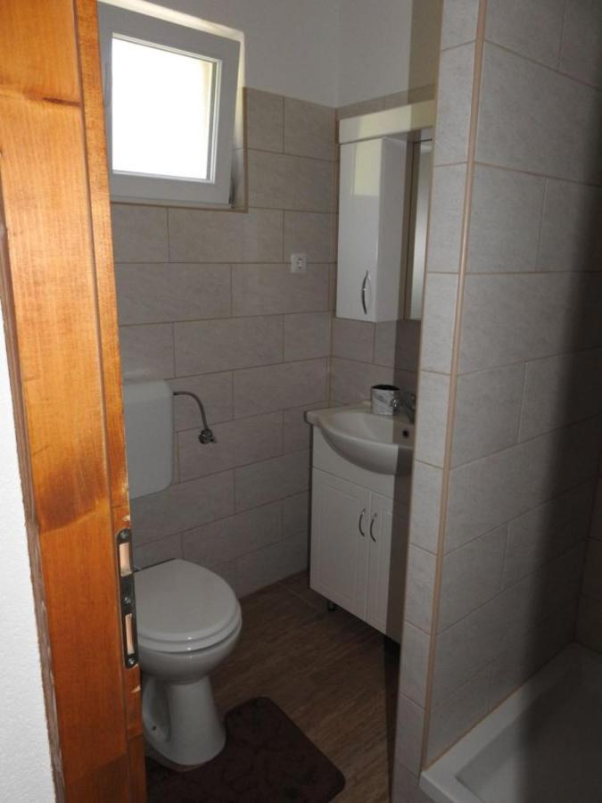 Omar & Una Apartmani Bihac Exterior photo